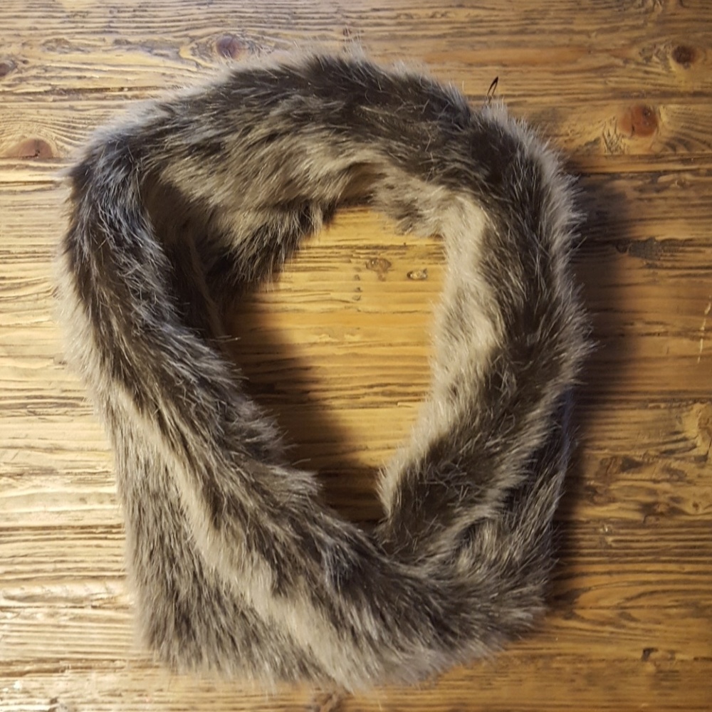 Faux fur infinity scarf